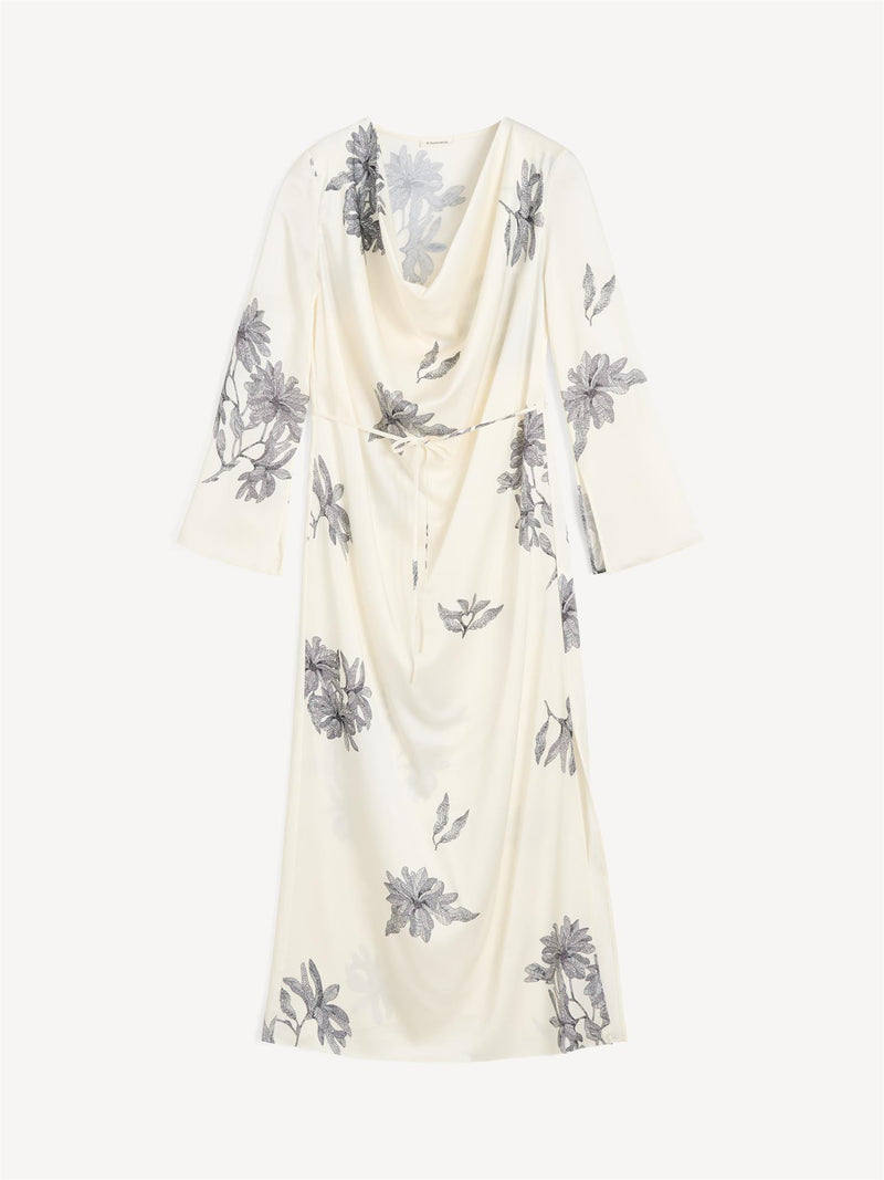 CARRIE Lang kjole med blomster Mønster
