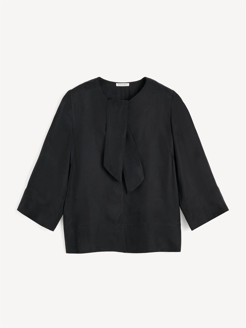VEGA Bluse med knyting i halsen Sort