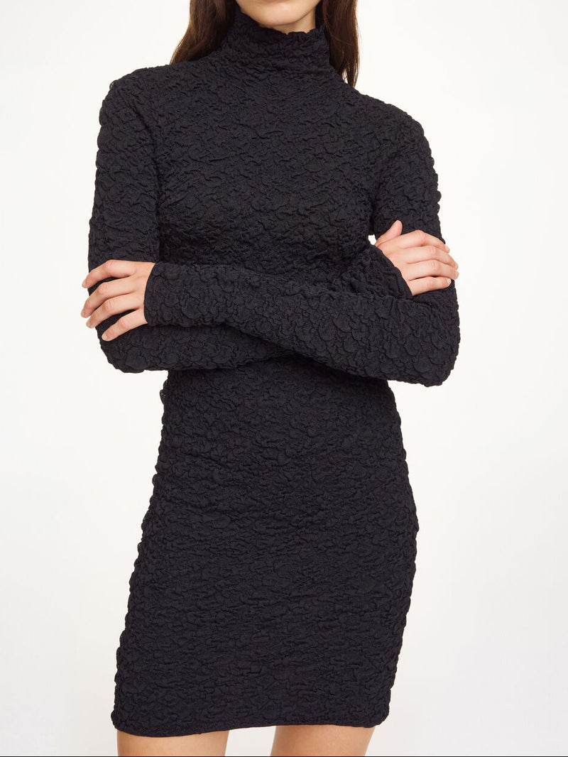 AURORA Høyhalset kjole med struktur Sort