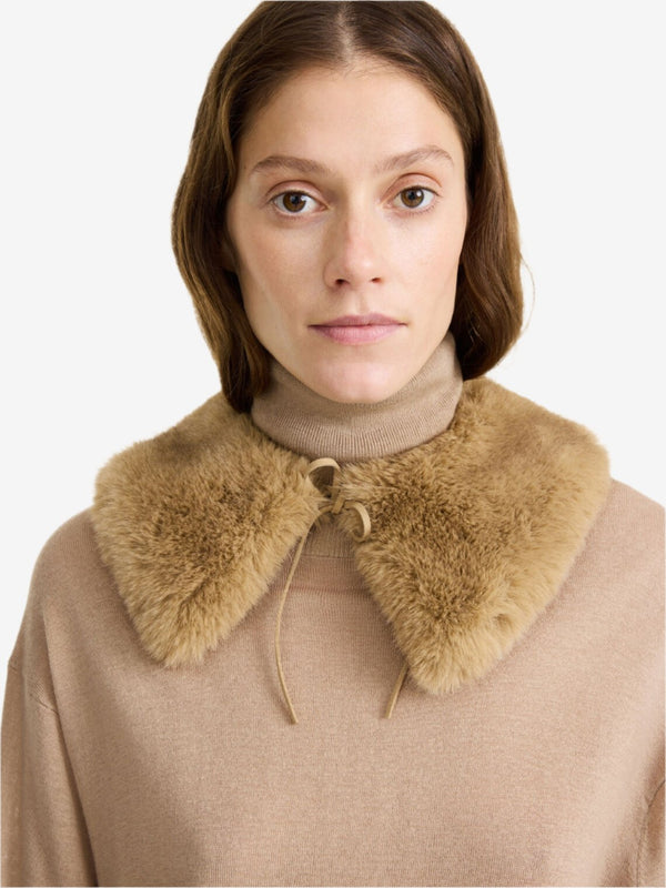 COWIE Faux Fur skjerf Brun