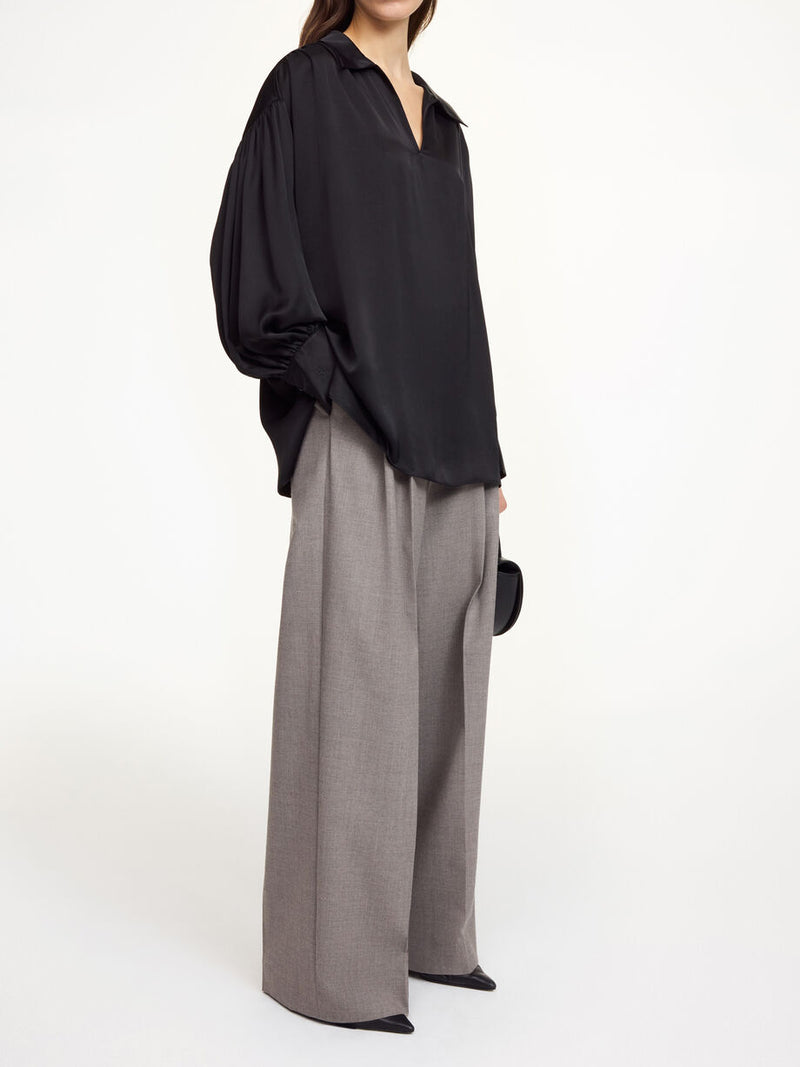 LEONORA Sateng Bluse Sort