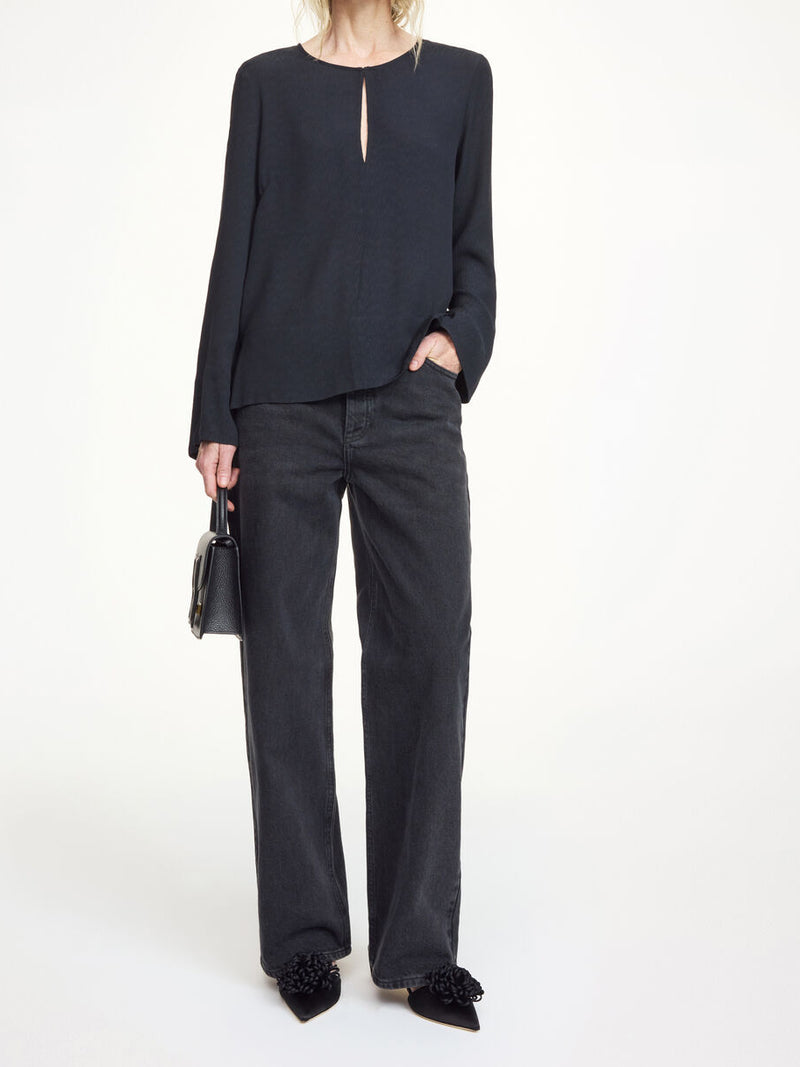 MALUKKA Bluse med lett struktur Sort