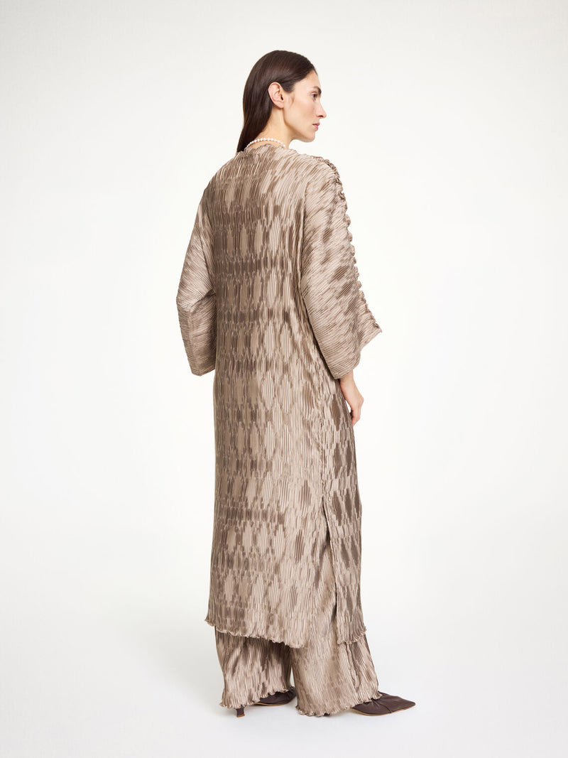TRALAIDO Kjole Beige