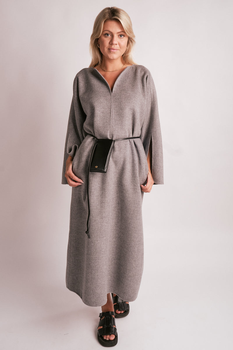 aya phone, mobilveske, Resirkulert skinn, Gummi, Andre fiber, Polyurethane, sort, by malene birger