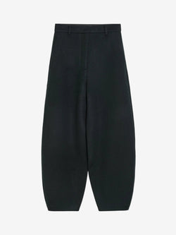 By Malene Birger Carlien bukse i sort ull, med en kongle-formet shape og høyt liv.