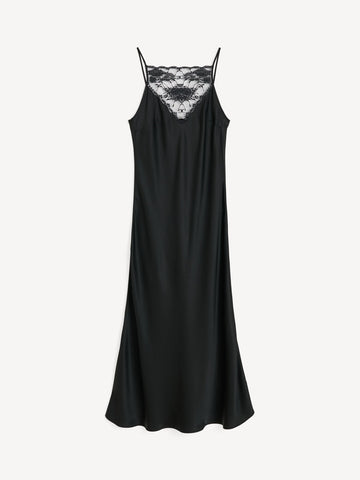 LIBBIE Sateng kjole med blonder Sort