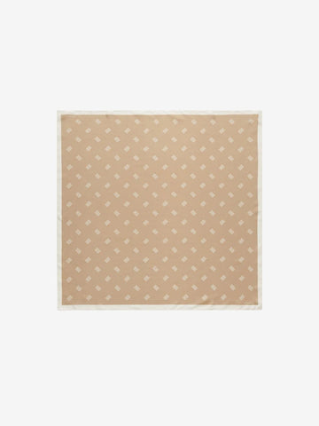 MONNAS SILKESKJERF LYSEBRUN MED MONOGRAM PRINT